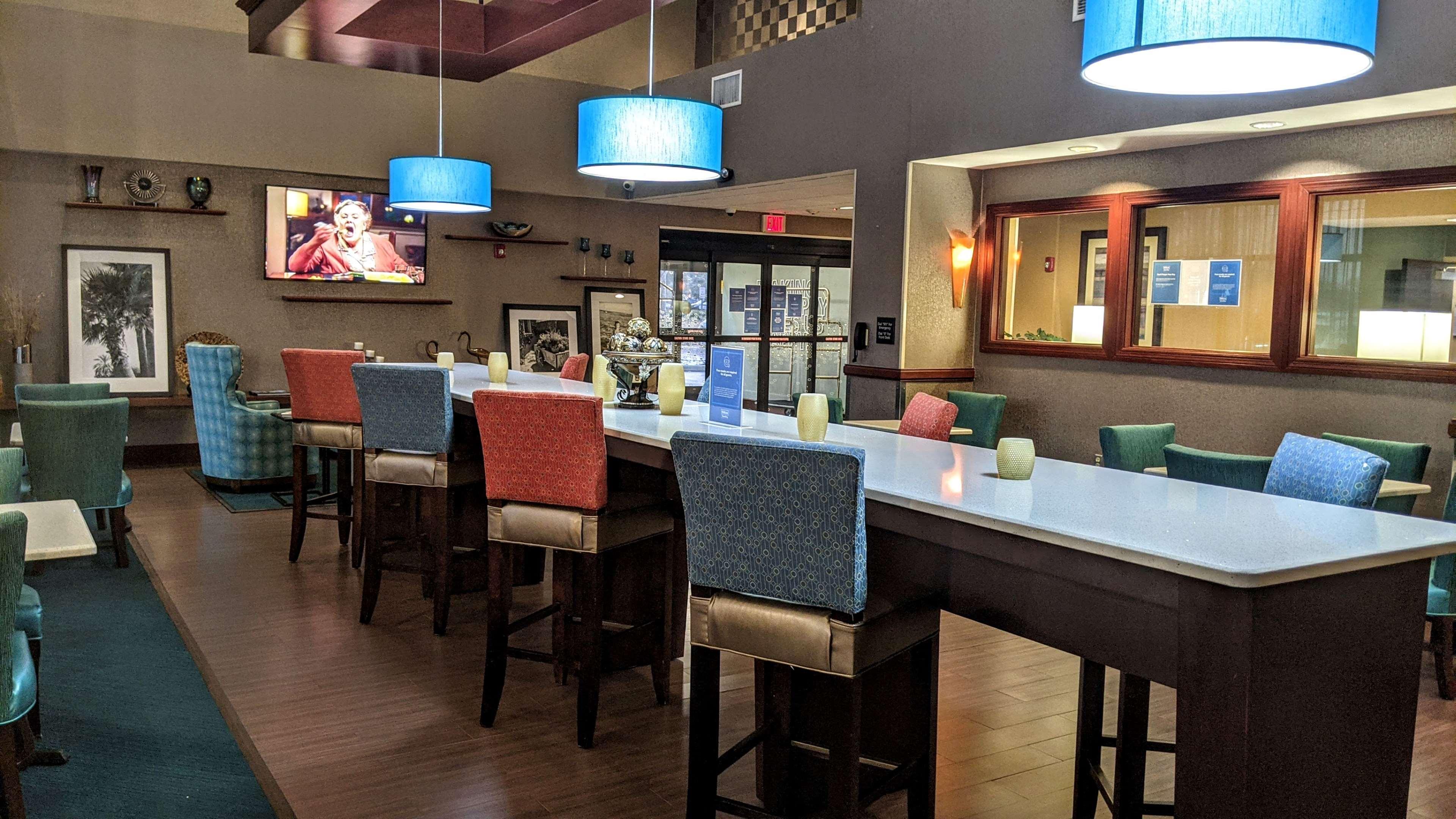 Hampton Inn & Suites Jacksonville Beach Boulevard/Mayo Clinic Exterior foto
