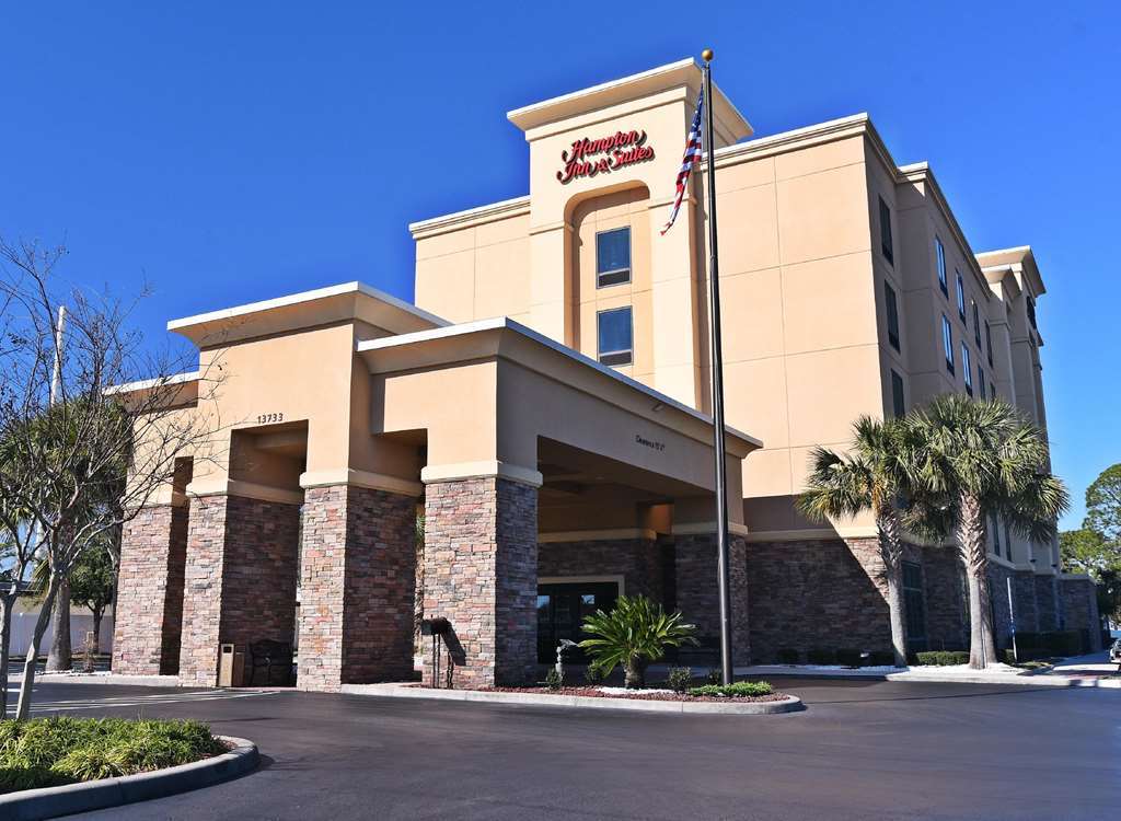 Hampton Inn & Suites Jacksonville Beach Boulevard/Mayo Clinic Exterior foto